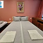 The View Townhouse Veliko Tarnovo